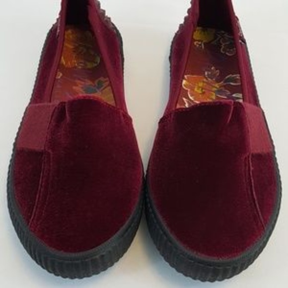 Blowfish Shoes - Blowfish Shoes Maroon Size 9